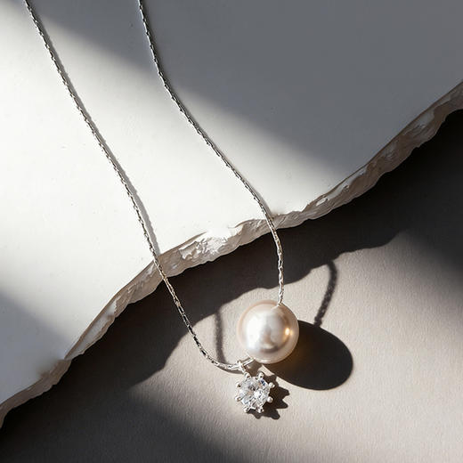 春日限定【抢先购】BAOFANDI宝梵迪 2026新款法式爆闪小太阳轻奢珍珠项链-mi_bba 商品图4