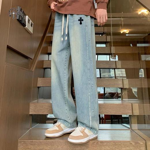 F031853新款贴皮标重工水洗刺绣串标相拼宽松直筒牛仔裤 商品图1