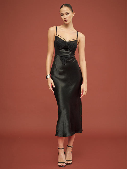 TR她热 午夜魅影 黑色醋酸蕾丝缎面光泽复古气质显瘦V领吊带鱼尾连衣裙 商品图0