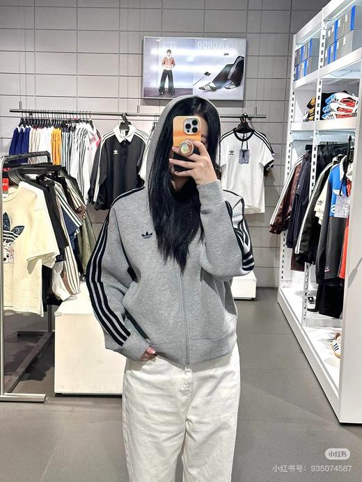 F031850春季新款简约百搭落肩款连帽华棉开衫卫衣外套 商品图10