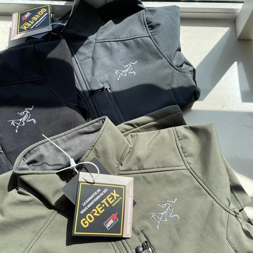 F031882早春户外软壳防水男士立领薄款轻量外套 商品图1