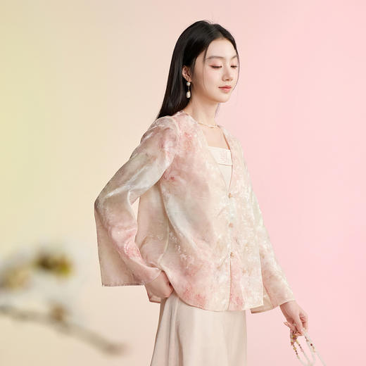 三彩【游园惊梦】2026夏季新款宽松V领开衫吊带连衣裙两件套长裙C 商品图3