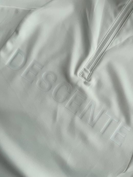 F031888立体裁剪轻量化设计面料柔软女款运动长袖T恤 商品图12