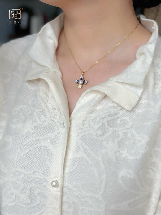 珐琅彩·四叶青925银镀金珍珠项链 | 珐琅彩.四叶青925银镀金珍珠耳饰 商品图11