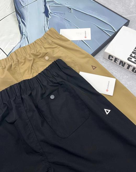 F031872透气排汗不闷汗直筒微阔剪裁轻量机能休闲长裤 商品图4