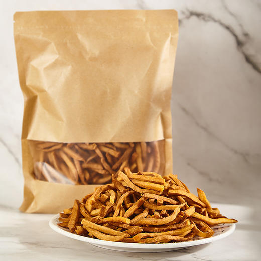 【沙炒红薯条】保留红薯天然的香甜风味，甜度温和不齁嗓，沙炒后带有淡淡的焦香，与红薯香融合，没有油腻感，250g脆薯干铁锅炒非油炸原味地瓜干解馋零食QQ 商品图2