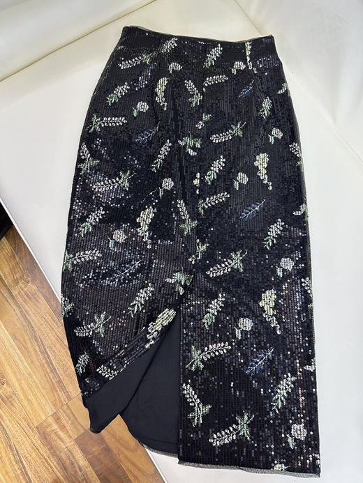 NEW IN🎉上新
珠片包裙 商品图2