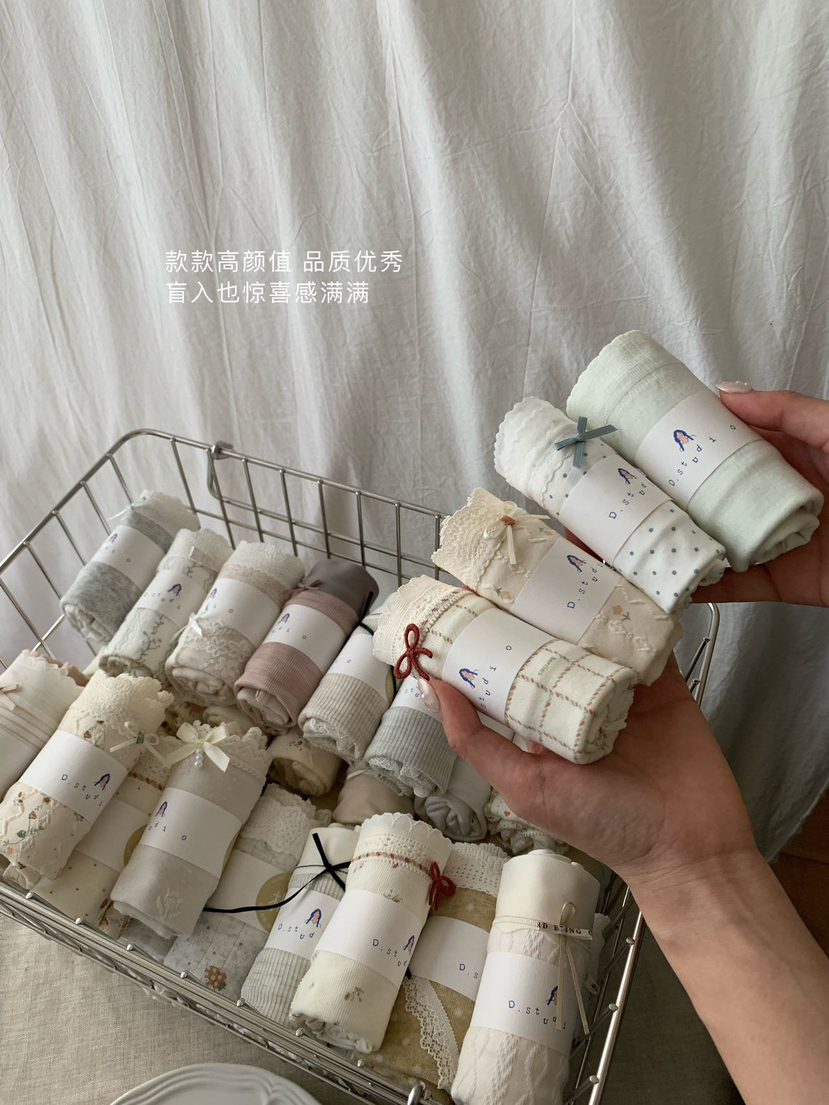 送手提袋！随机送珍珠发绳~10条盲盒内裤春款棉弹力中腰收腹女士三角内裤 多种材质款式随机发 纯棉底档