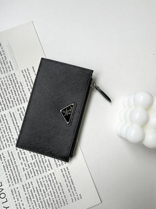 THS-无 P家 经典优雅十字纹Saffiano 皮革卡包 2色 CQ1431 商品图3