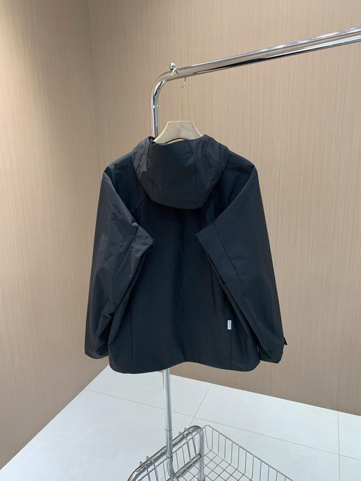 点此购买 可隆春秋季男士GORE-TEX防风防泼水薄绒款冲锋衣夹克 ye 342612 商品图4