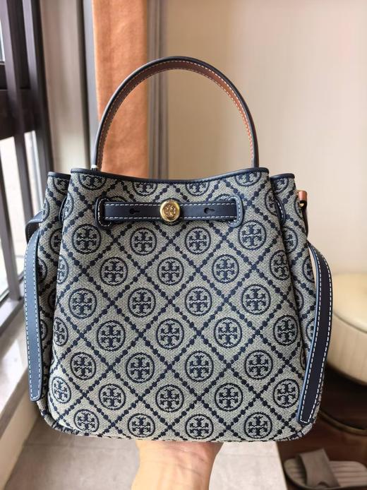 Toryburch全新抽绳购物托特ROMY手提斜挎水桶包（CB） 商品图6