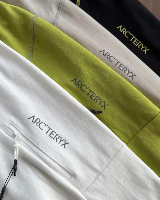 点此购买 始祖鸟春秋季经典户外登山拼色男女款长袖T恤 yh 342601 商品图9