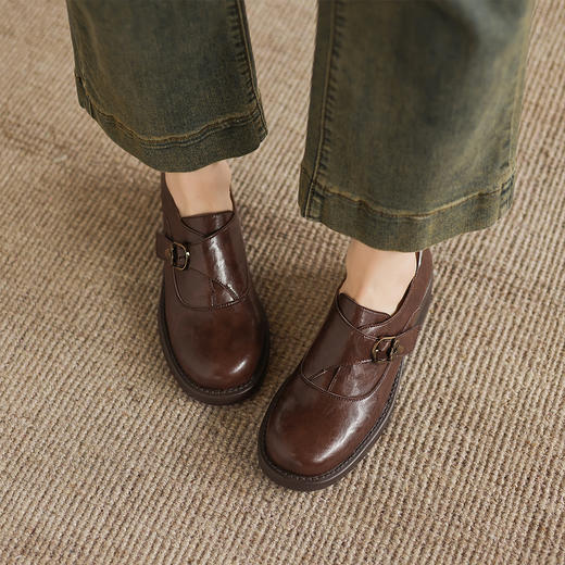 阿么手工女鞋复古皮带扣高级感真皮小皮鞋女百搭粗跟乐福鞋4.5CM 商品图4