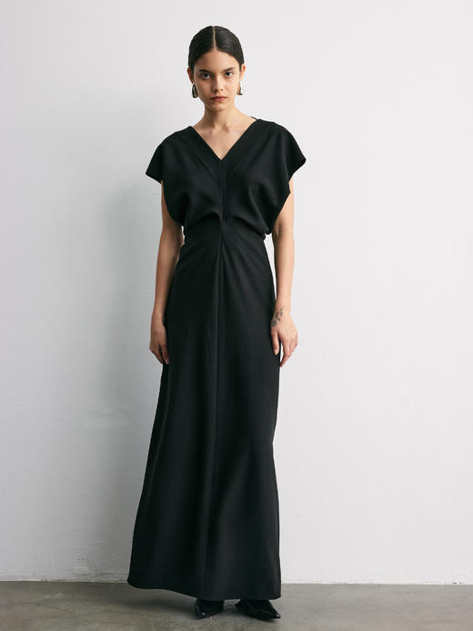 YANYI CHANG｜91830071 大V领立裁收腰连衣裙 [ 黛墨黑 ] 商品图4