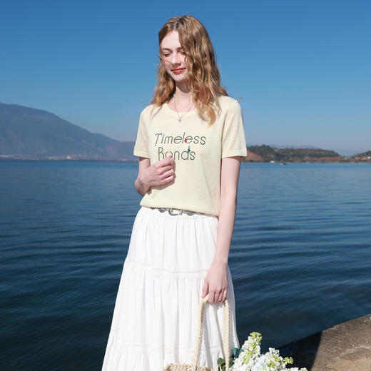 三彩2026夏季新款撞色字母绣花短袖针织衫圆领套头轻薄上衣简约M 商品图3