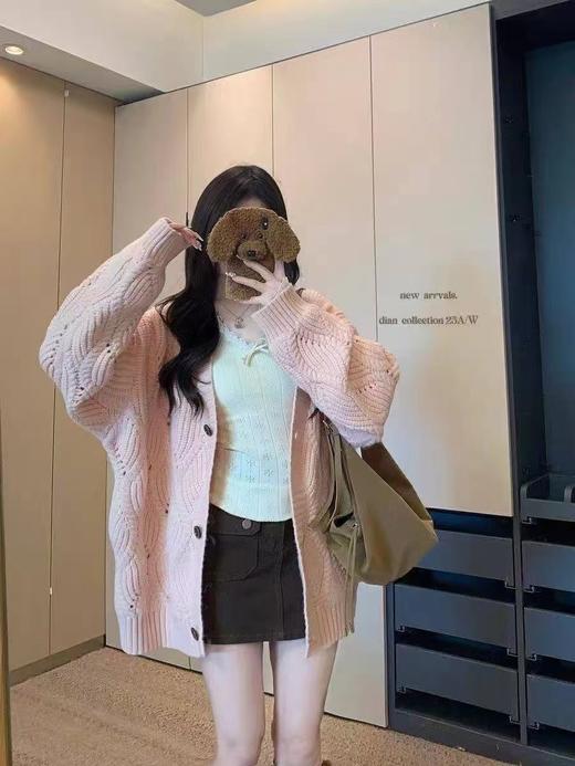 F031889早春氛围感穿搭温柔软糯粉色麻花纹针织开衫 商品图8