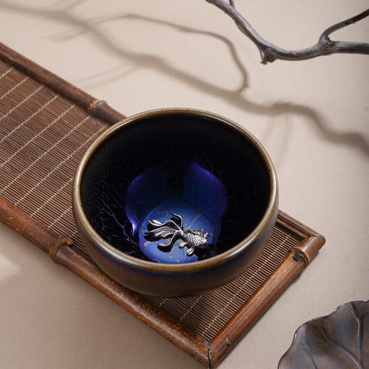 子佩集【福海鱼莲】S990银摆件【YSYCJ006】茶具品茗杯茶杯原创作品蓝色花丝莲花金鱼2509 商品图1