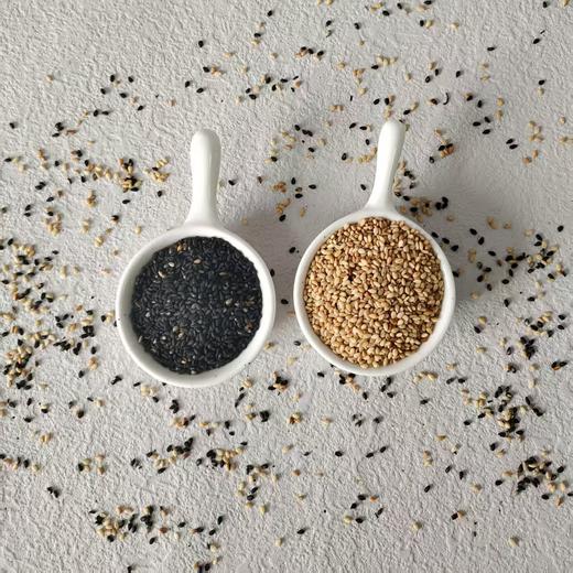 【出口品质】香气浓郁 酥香可口 | 大雪团黑芝麻/白芝麻 欧美有机认证 食材调味调料配料 多种吃法 80g/瓶*2瓶 商品图3