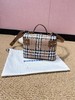 Burberry新款格纹 Vanity 包 商品缩略图10