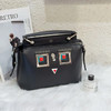 芬迪 docom 小号 黑色 银扣 牛皮机器人拼图 斜挎包 商品缩略图0