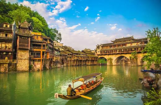 【五一华为专团】经典湘西大环线张家界+芙蓉镇+凤凰古城深度5天4晚 商品图9