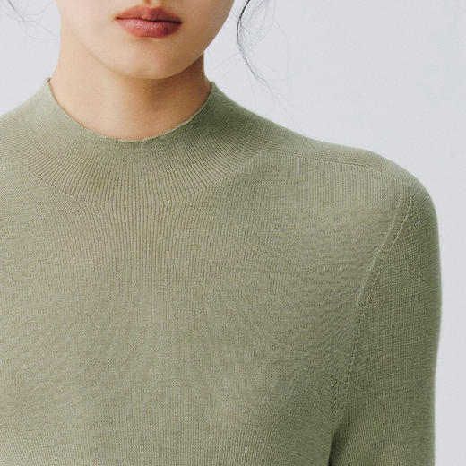 东黎 • 万物复苏 一叶知苏 山羊绒桑蚕丝 女士春季高领套衫 6001 商品图10