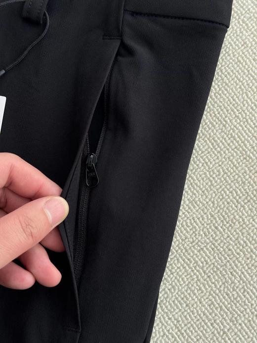 F031817夏季新款男士大口袋梭织纯色户外轻量软壳登山速干长裤 商品图11