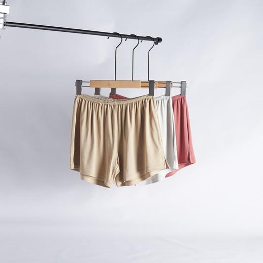 任选2件到手78元，单拍不发货！Mylyis 兰精莫代尔60S女士短裤 云感轻柔体验 舒适透气 裸感轻盈 一裤多穿 商品图3