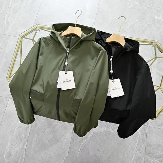 F031864春季新品大气上档次连帽男士夹克外套冲锋衣 商品图2