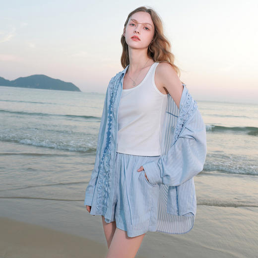 三彩2026夏季新款休闲两件套木耳边衬衫上衣高腰宽松短裤套装M 商品图3