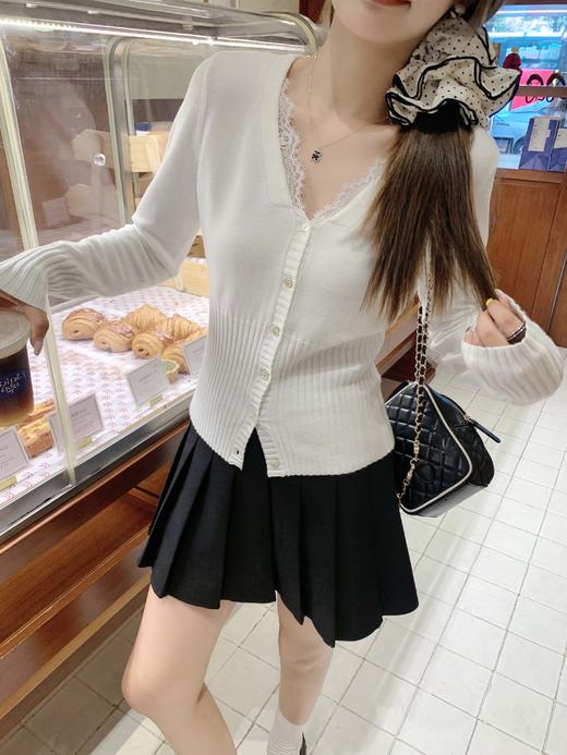 <曾小咸推荐>3.20现货秒杀 ！微信超特价！韩系V领蕾丝拼接针织衫 日常169.99 立减90 秒杀79.99！！ 商品图10
