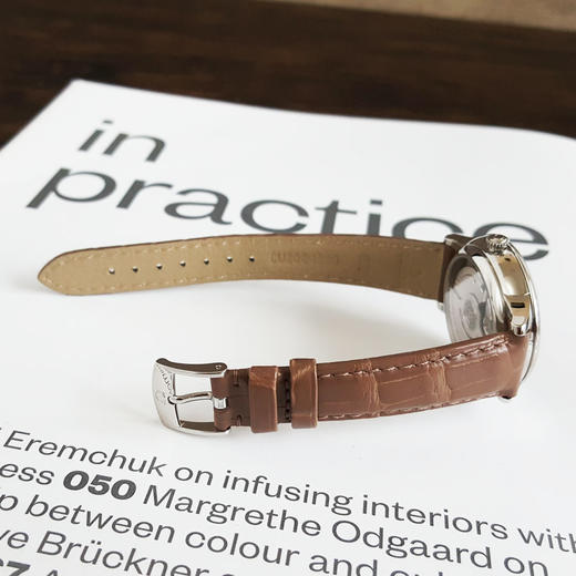 【95新】OMEGA 欧米茄434.13.34.20.52.002天文台认证同轴自动机械机芯日期显示34MM（女款）碟飞系列精钢090326AK04 商品图6