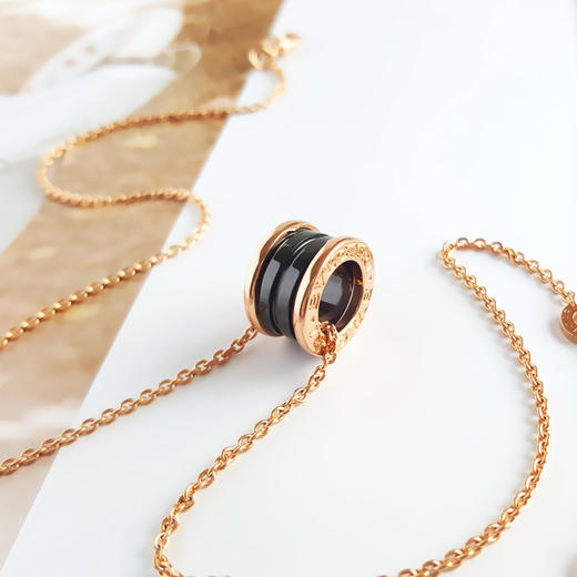 【95新】BVLGARI宝格丽B.zero1系列346083玫瑰金黑陶瓷弹簧项链 链长约45cm中性款050326AK05 商品图1