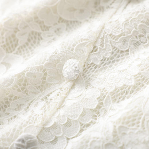 「高货wl」全新升级【铂金会员174/天猫229/差价55】(02155)洛诗琳法式刺绣蕾丝打底衫女2026春夏气质镂空蕾丝V领上衣 商品图3