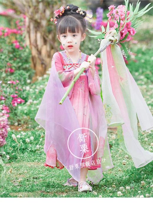 舒栗品牌直发❗ 『舒栗汉服系列』女童千金大小姐走来了舒栗颜值绝啦  品质颜值都在线 仙气飘飘，古风典雅又不失童趣~ 商品图1