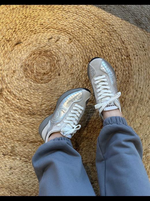 香奈儿 新款德训休闲鞋安排 商品图12