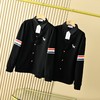 F031866冬季假两件加厚胸前小狗织带红白蓝套头卫衣 商品缩略图1
