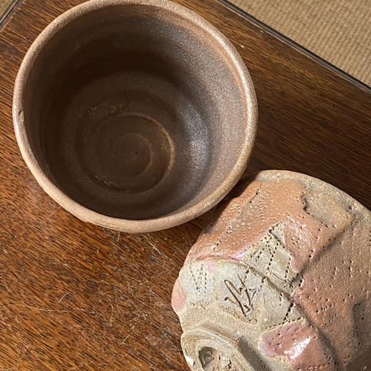 日本中古粗陶手作器皿 带签章 X1519 商品图3
