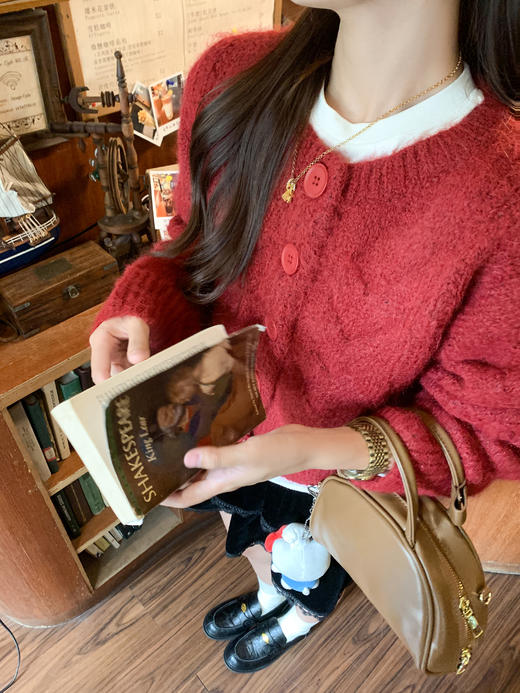 <曾小咸推荐>3.19现货秒杀 ！微信超特价！韩系短款毛衣 日常179.99 立减90 秒杀89.99！！半裙 秒杀69.99！！ 商品图7