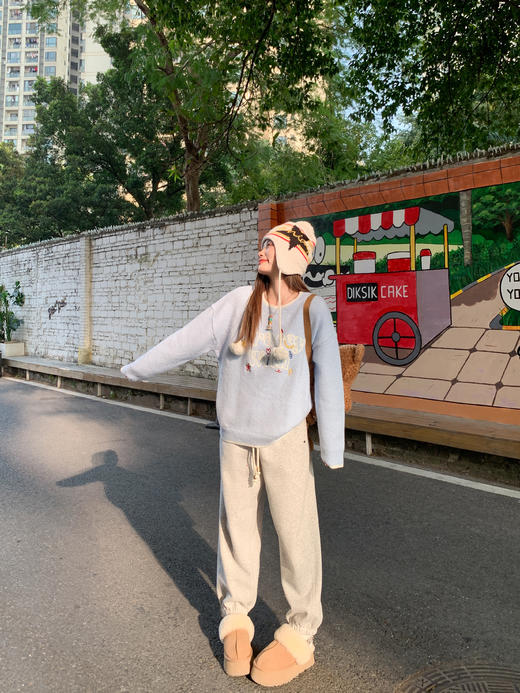 <曾小咸推荐>3.20现货秒杀 ！微信超特价！韩系字母刺绣毛衣 日常209.99 立减120 秒杀89.99！！ 商品图5