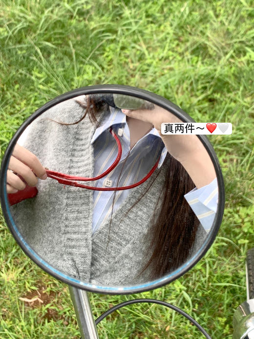 <曾小咸推荐>3.19现货秒杀 ！微信超特价！韩系纯色V领毛织背心 日常129.99 立减70 秒杀59.99！！ 蓝白条纹衬衫 秒杀89.99！卡其色中长款风衣 秒杀169.99！！ 商品图8