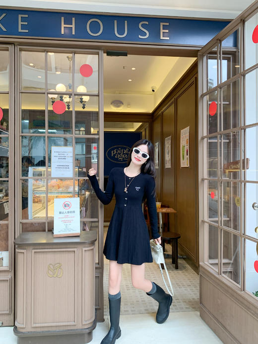 <曾小咸推荐>3.19现货秒杀 ！微信超特价！韩系刺绣针织连衣裙 日常199.99 立减110 秒杀89.99！！ 商品图10