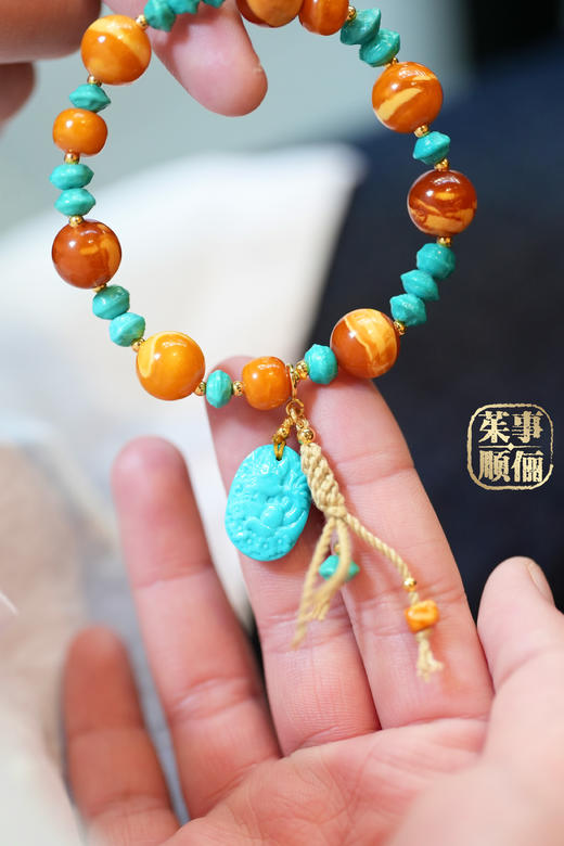 【26年女神樱花季】【茱事顺俪】18k金蜜蜡绿松多宝手串 商品图2