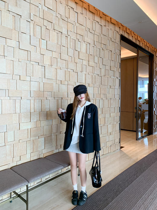 <曾小咸推荐>3.20现货秒杀 ！微信超特价！休闲连帽长袖T恤 日常159.99 立减90 秒杀69.99！！ 商品图5