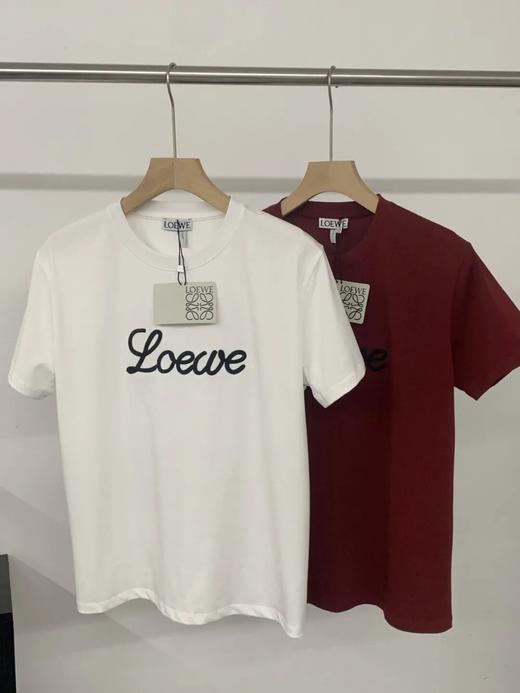 罗&威26SS早春草写手工刺绣正肩纯棉短袖T恤 商品图3