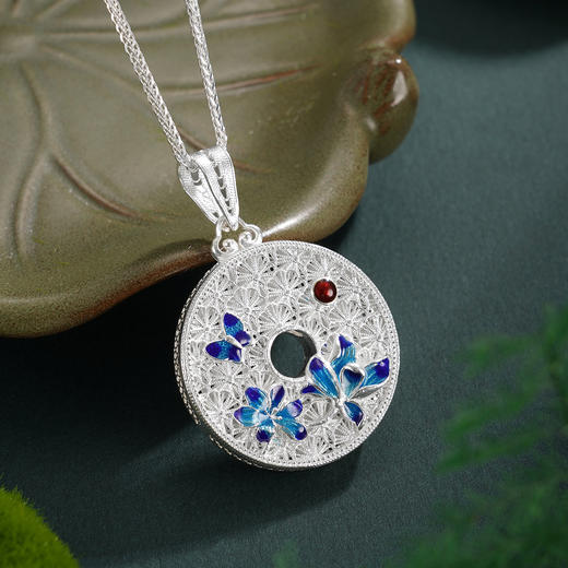 子佩集【蝶引花深】S990银吊坠【YXYLDZ055】繁花似锦花丝珐琅彩蝶恋花南红（不含链）2510 商品图4