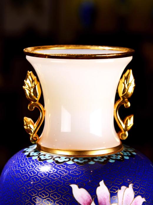 「彼达思」景泰蓝白玉兰花瓶 商品图2