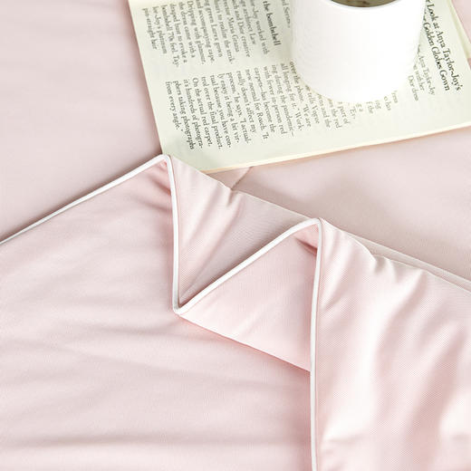 费斯巴赫 冰感雪珠夏被 智能调温 柔软舒适 蓬松轻盈 A类标准【ys】 商品图8