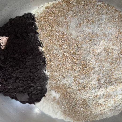 【下单就送黑十宝馒头1盒或红十宝馒头1盒】纯手作杂粮馒头系列丨苹果山药馒头/黑金馒头, 纯手作，馅料十足！重点是没有香精色素、防腐剂！到货个别馒头上面有裂口，介意慎拍！⭐️顺丰快递 商品图9