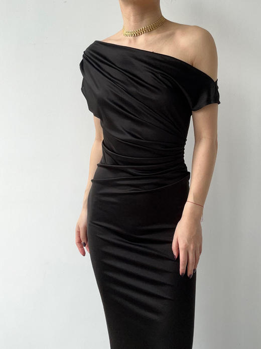 SIJIA｜SS2653 黑色醋酸斜肩短袖连衣裙 商品图9